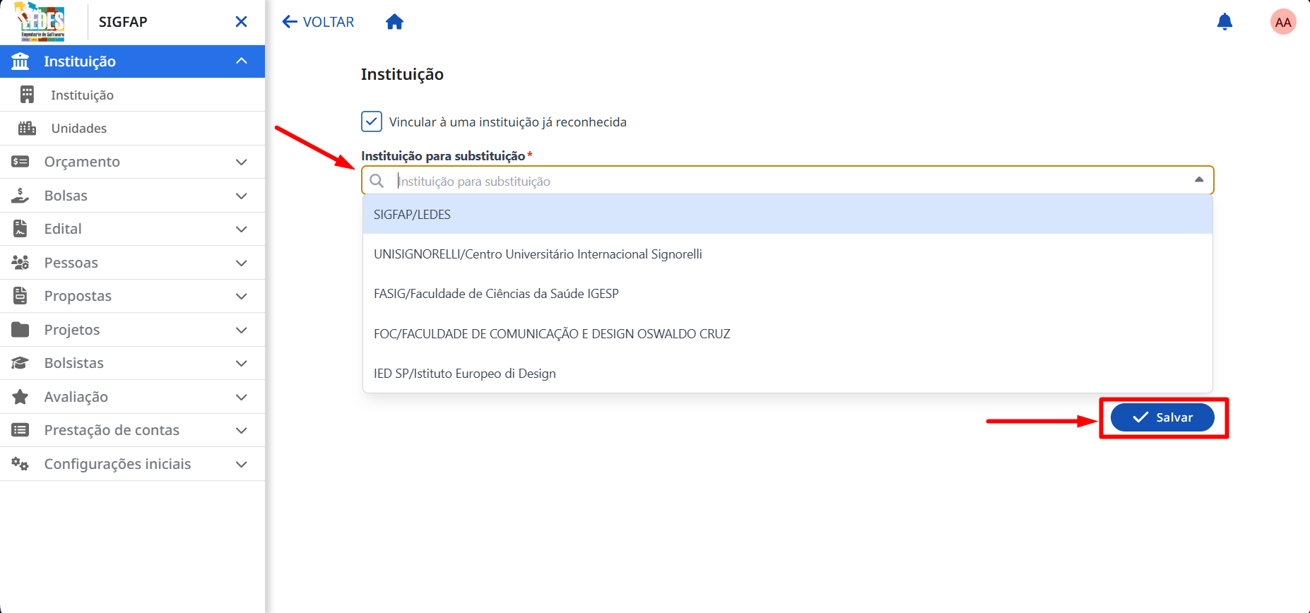 Selecionando a instituição de substituição e salvando. Selecionando a instituição para substituição.