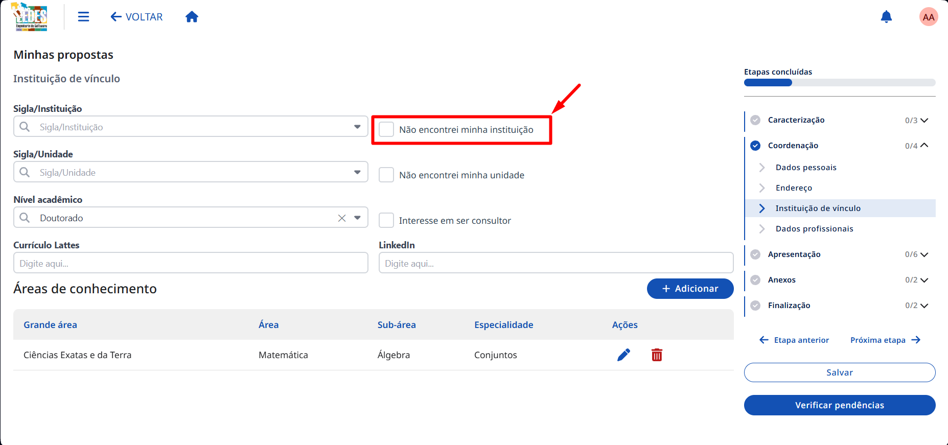 Selecionando a opção de sugerir uma nova instituição. Botão para sugerir uma nova instituição.