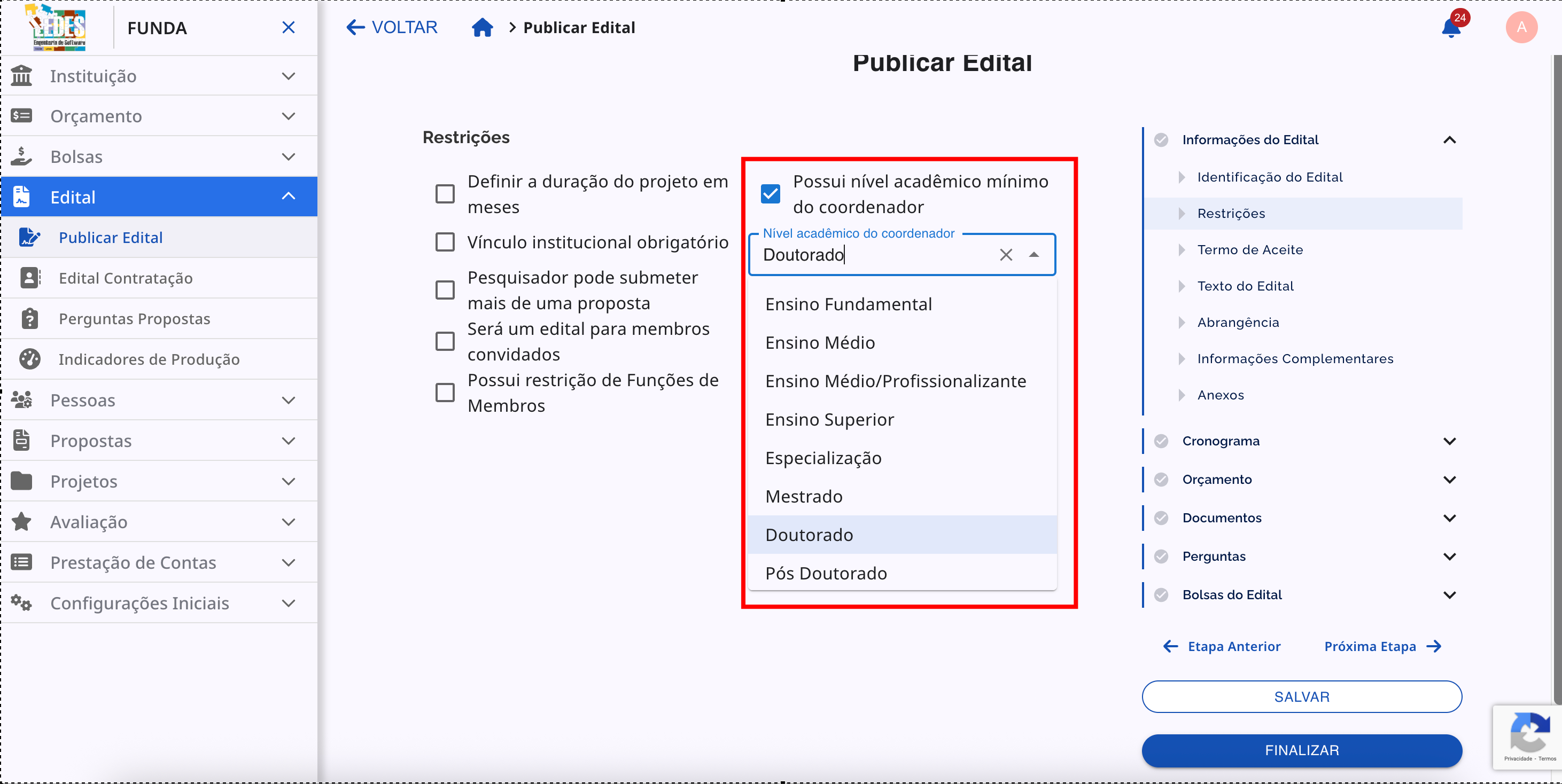 Campo para selecionar o nível acadêmico mínimo exigido.